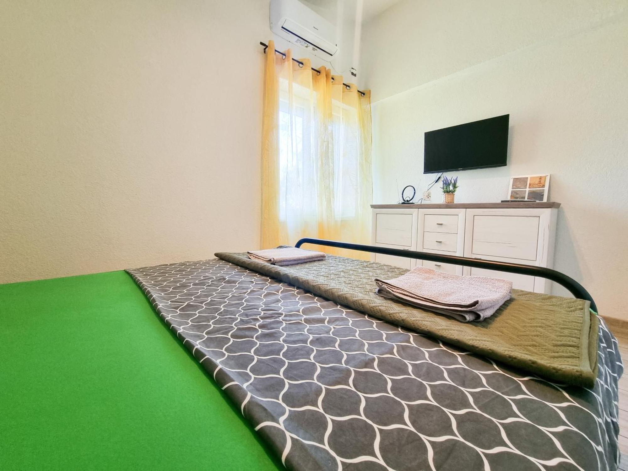 Apartmani 1 Pinezici Eksteriør billede